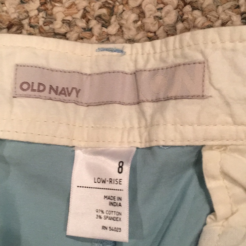 Shorts - Picture 2 of 3